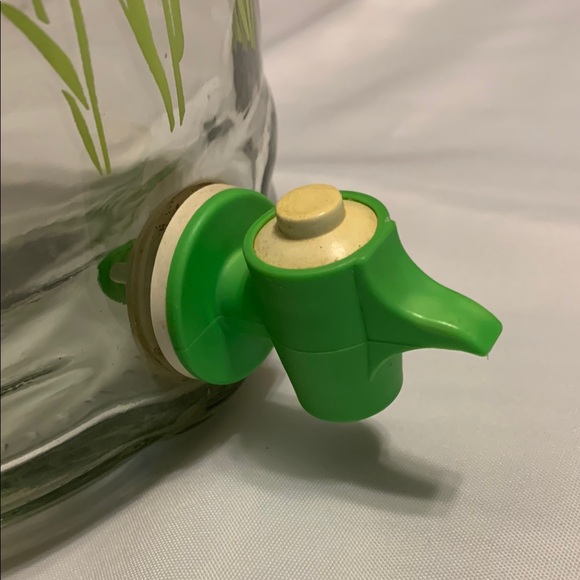 Glass Beverage Dispenser with Green Lid and Blue Floral Design - Picture 3 of 7